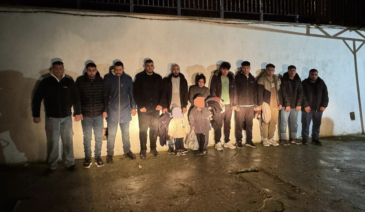 EDİRNE (AA) – Edirne'nin Uzunköprü ilçesinde yasa dışı yollarla yurda