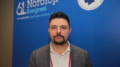 - Nöroloji uzmanı Doç. Dr. Ahmet Onur Keskin:
- "Ekran kullanan