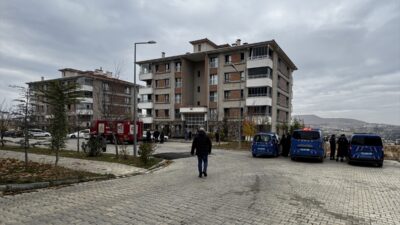 ELAZIĞ (AA) – Elazığ'da apartman dairesinde çıkan yangında 9 kişi