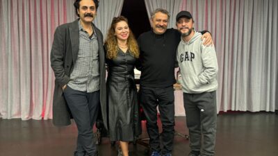 - Oyuncu Ercan Özdal:
- "Oyun, izleyenler için tahmin edemeyecekleri ters