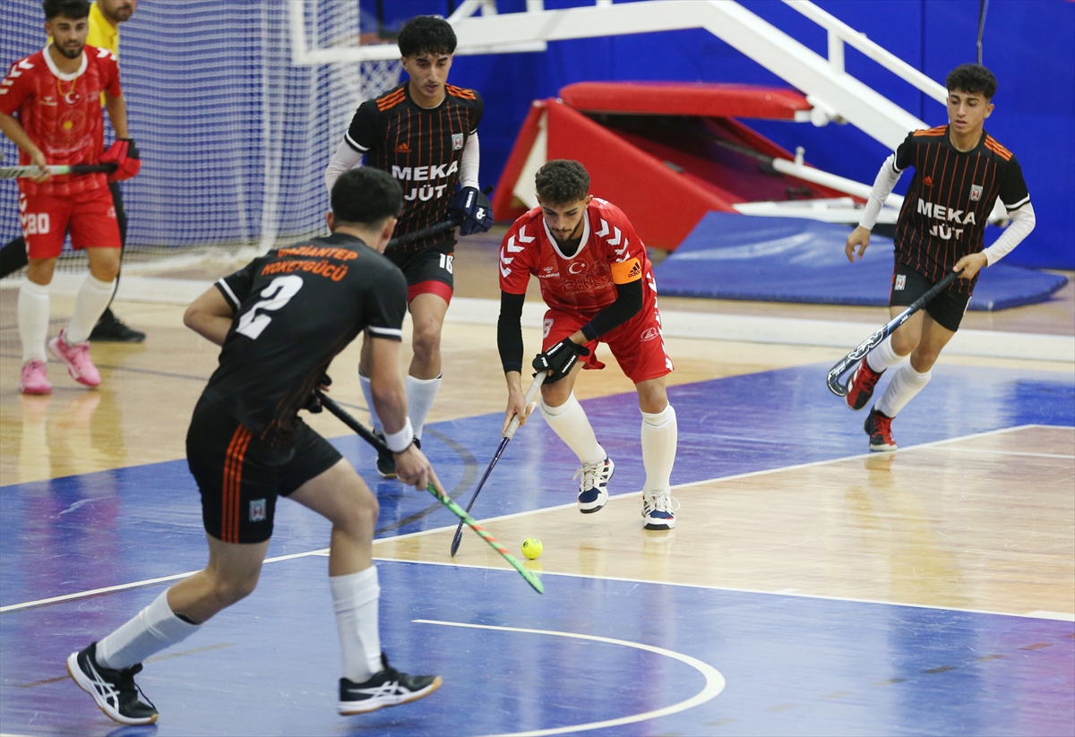 ANTALYA (AA) – Erkekler Salon Hokeyi Süper Ligi maçları, Antalya'nın