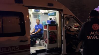 ESKİŞEHİR (AA) – Eskişehir'de tır ile servis minibüsünün çarpıştığı kazada