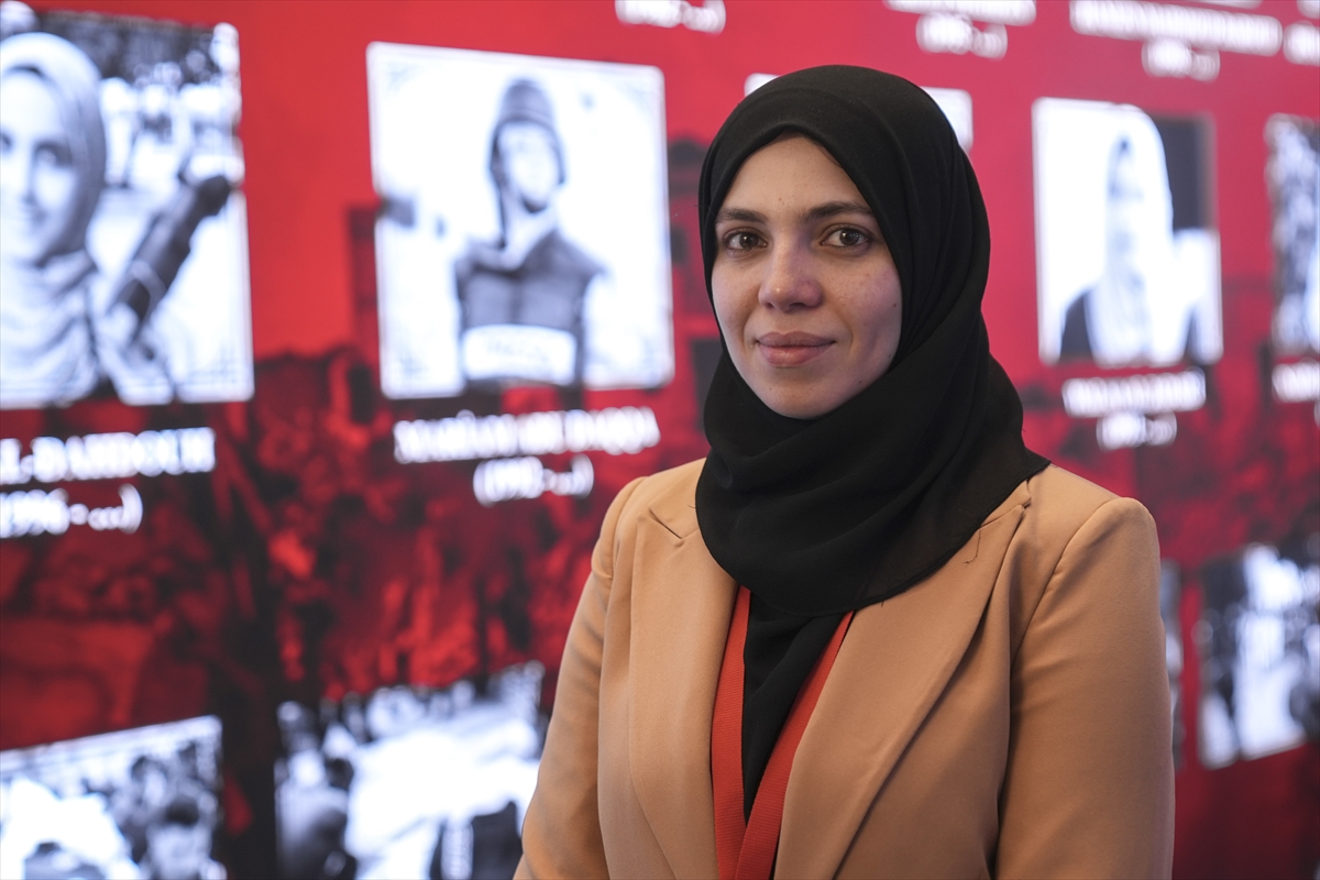 - "Gazeteci olmak istedim, objektif bir gazeteci ama ben bir