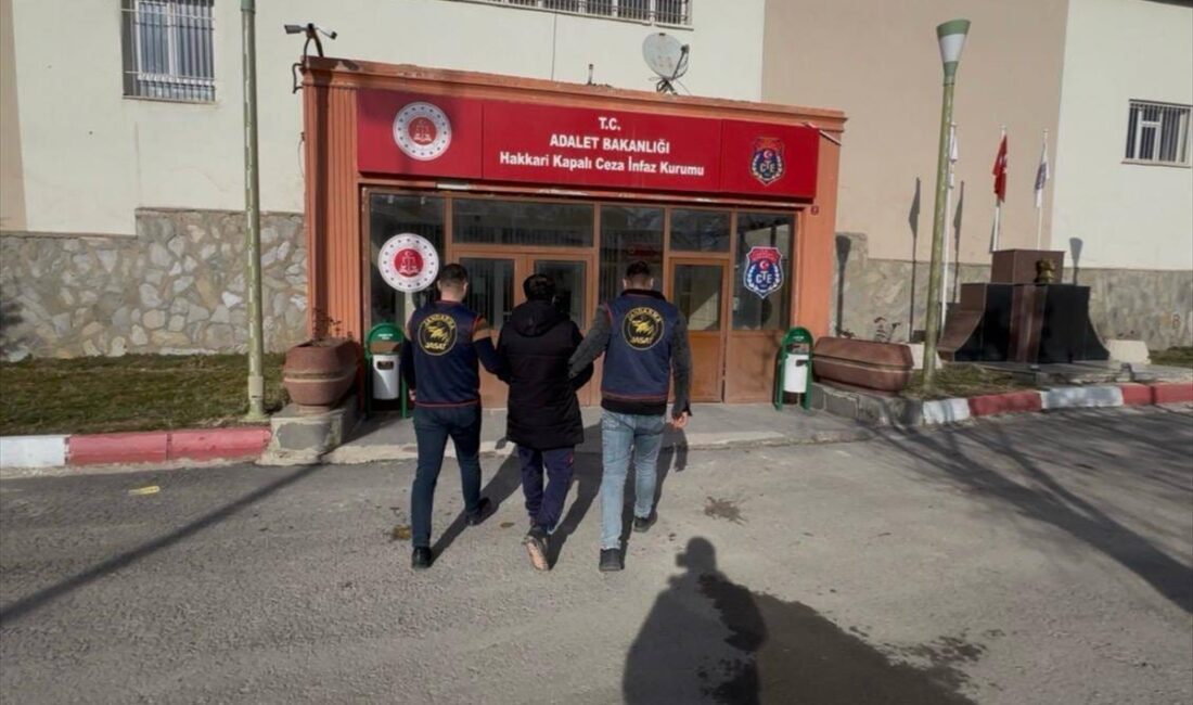 HAKKARİ (AA) – Hakkari'de hakkında 6 yıl 7 ay kesinleşmiş