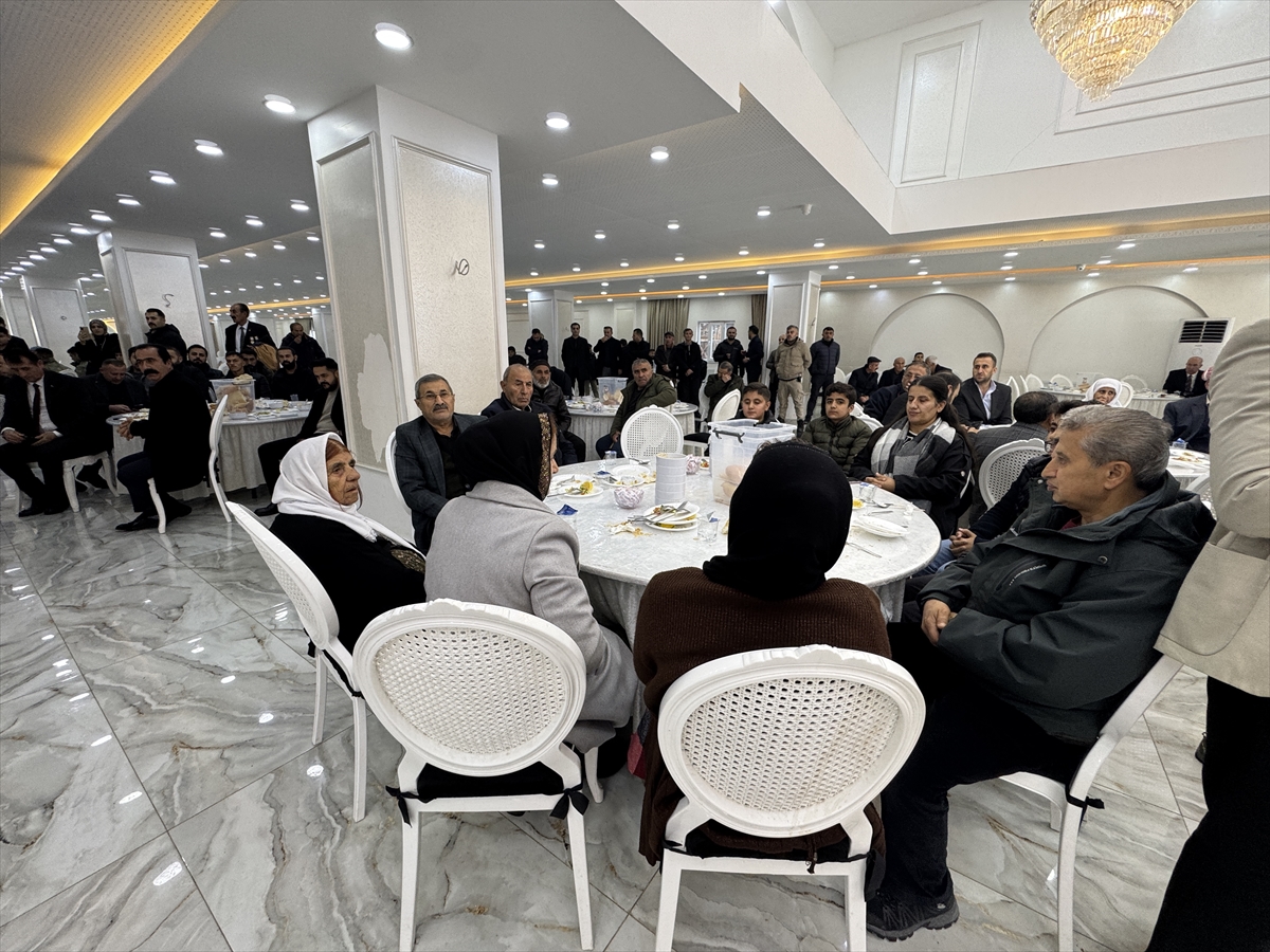 HAKKARİ (AA) – Hakkari'nin Yüksekova ilçesinde Şehit Aileleri ve Gaziler