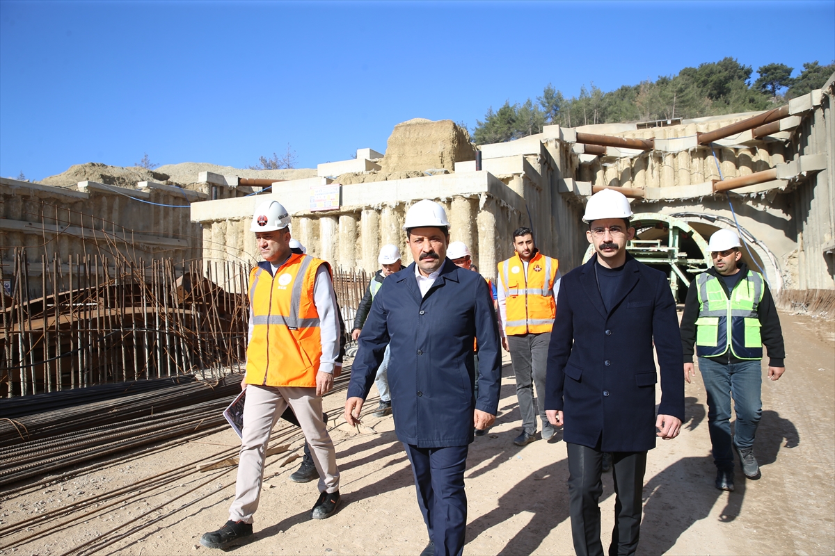 HATAY (AA) – Hatay Valisi Mustafa Masatlı, yapımı devam eden