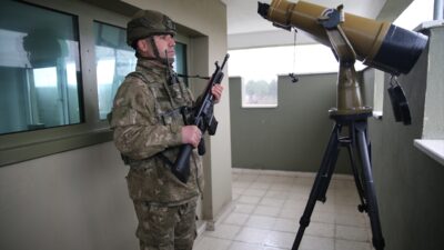 - Bulgaristan sınırında görev yapan askerler, Türk milletinin huzurlu bir