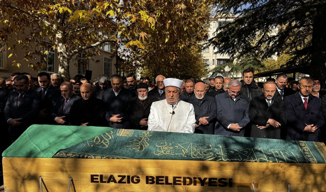 - Cenaze törenine, İçişleri Bakanı Ali Yerlikaya da katıldı