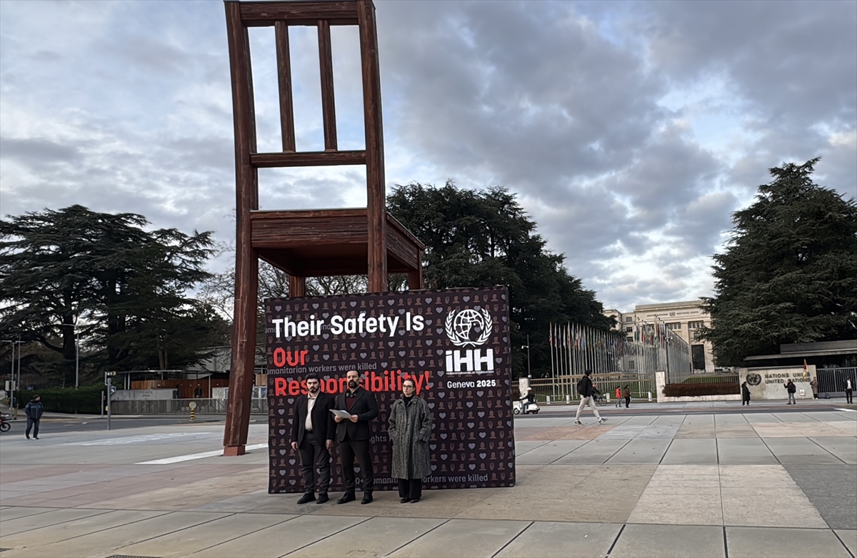 - İHH Mütevelli Heyeti Üyesi Uğur Yıldırım:
- "Gazze'den Ukrayna'ya, Doğu