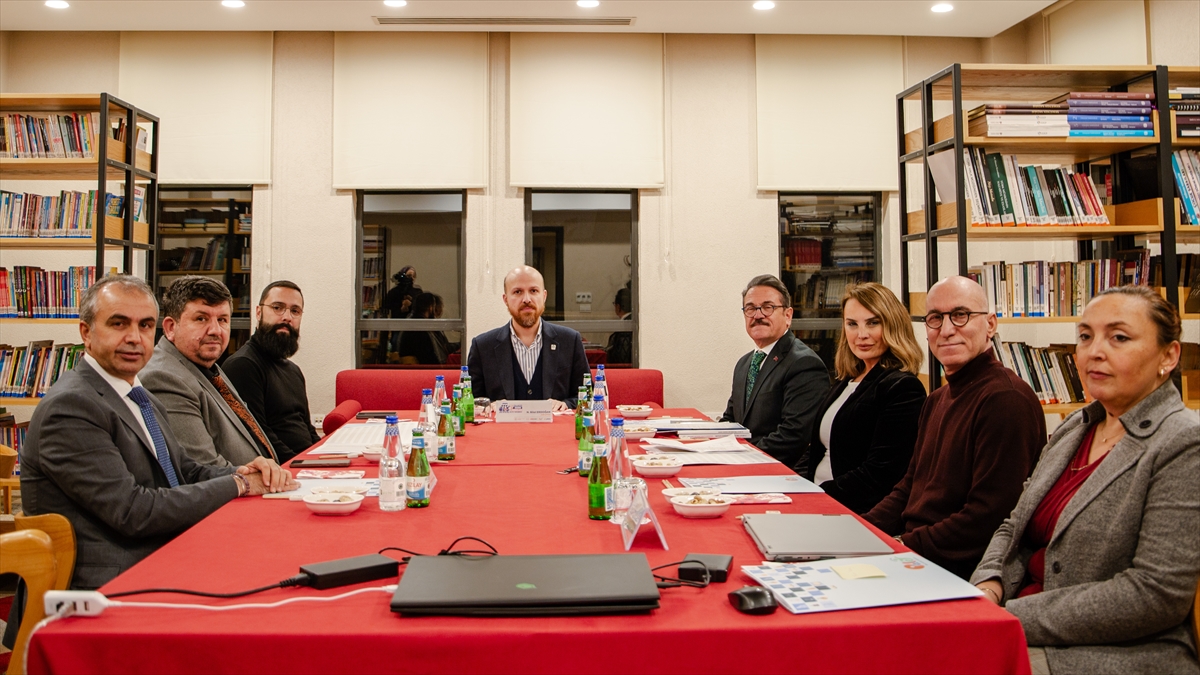 - YETEV Mütevelli Heyeti Başkanı Necmeddin Bilal Erdoğan:
- "Her sene