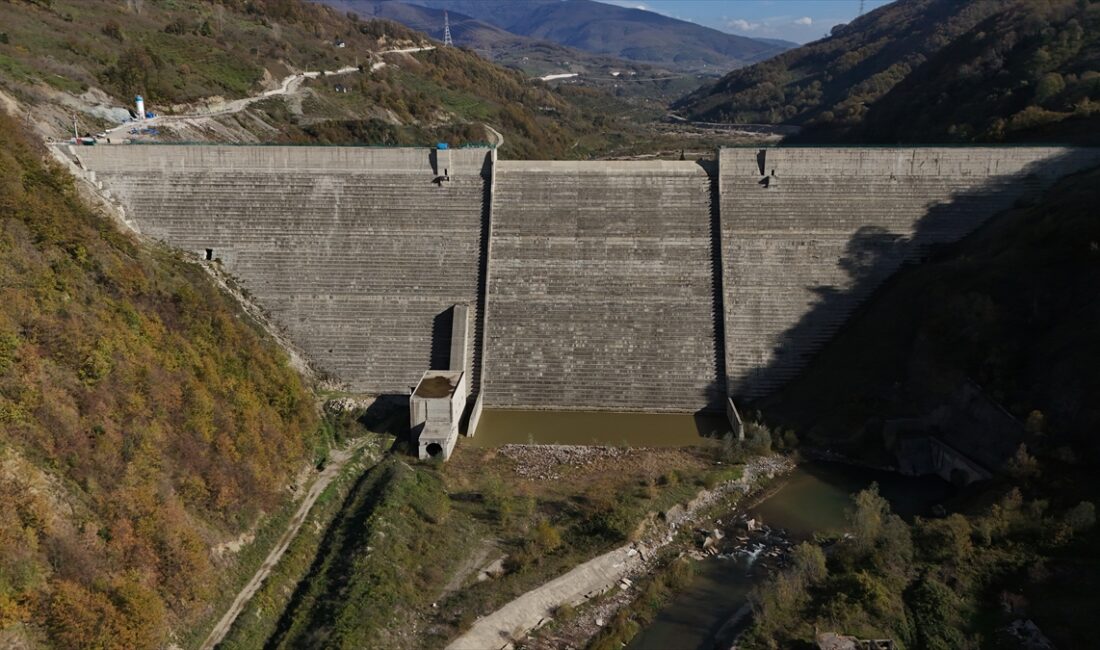 - Devlet Su İşleri tarafından yapılan 143 milyon metreküp depolama