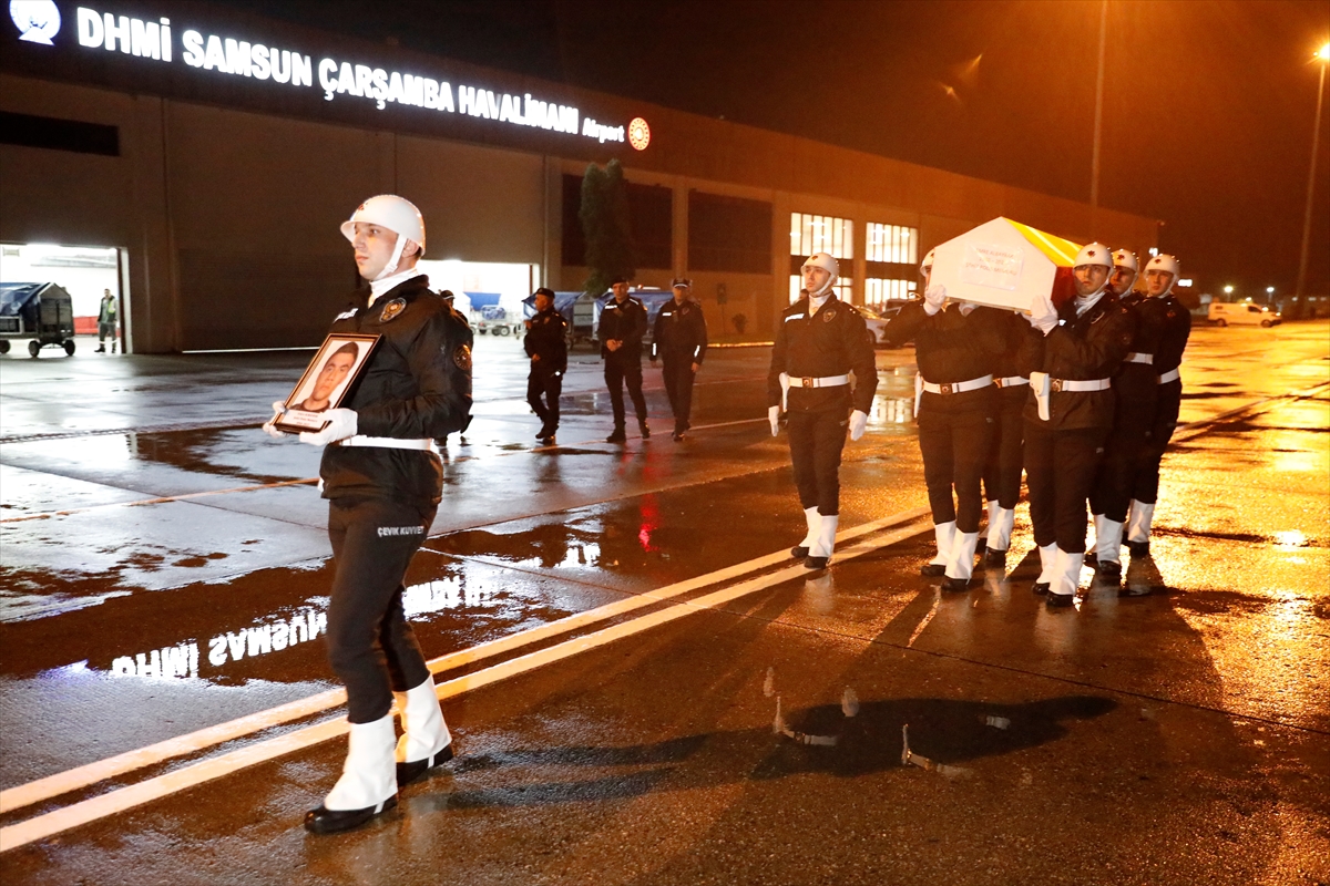 SAMSUN (AA) – İstanbul Çekmeköy'de bir adrese düzenlenen uyuşturucu operasyonu