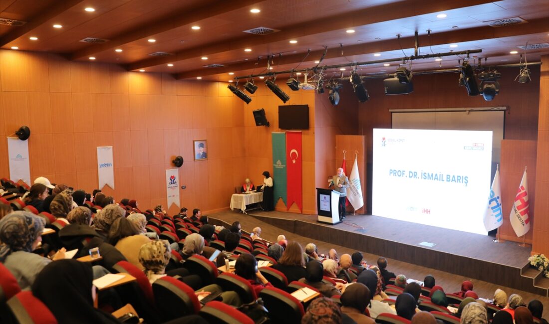 - Yetim Vakfı Başkanı Murat Yılmaz:
- "Sosyal hizmeti sadece bir