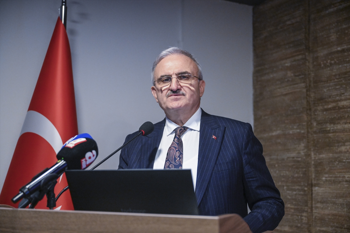 - İçişleri Bakan Yardımcısı Karaloğlu:
- "Bir trafik kültürü oluşturmak istiyoruz.