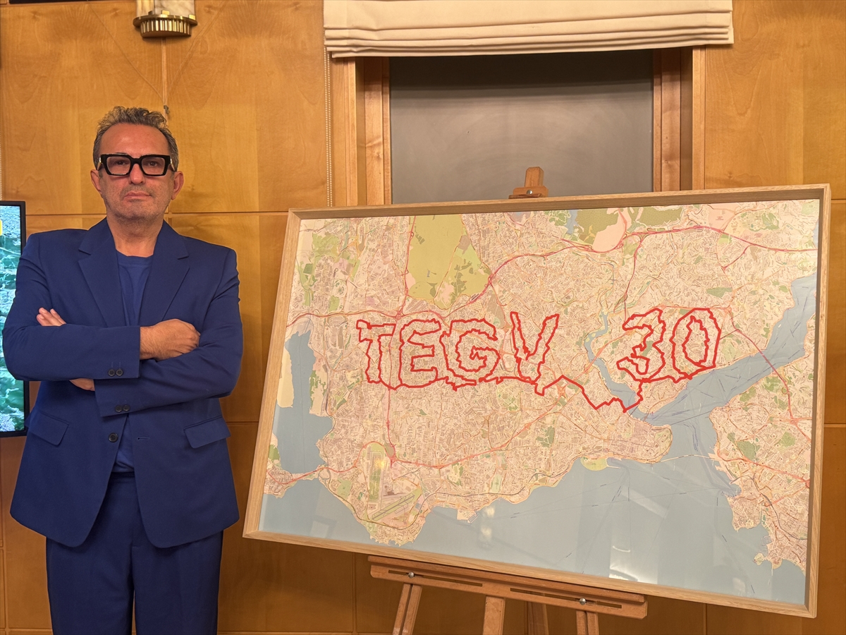 - Sporcu Ahmet Uysal ile "İstanbul: Koşmanın Sanatı" projesini hayata