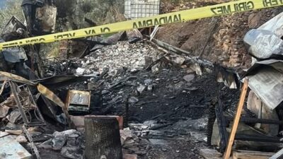 İZMİR (AA) – İzmir'in Bayındır ilçesinde evde çıkan yangında 1