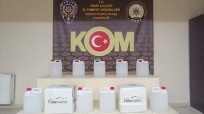 İZMİR (AA) – İzmir'de düzenlenen operasyonlarda 8 ton 300 litre