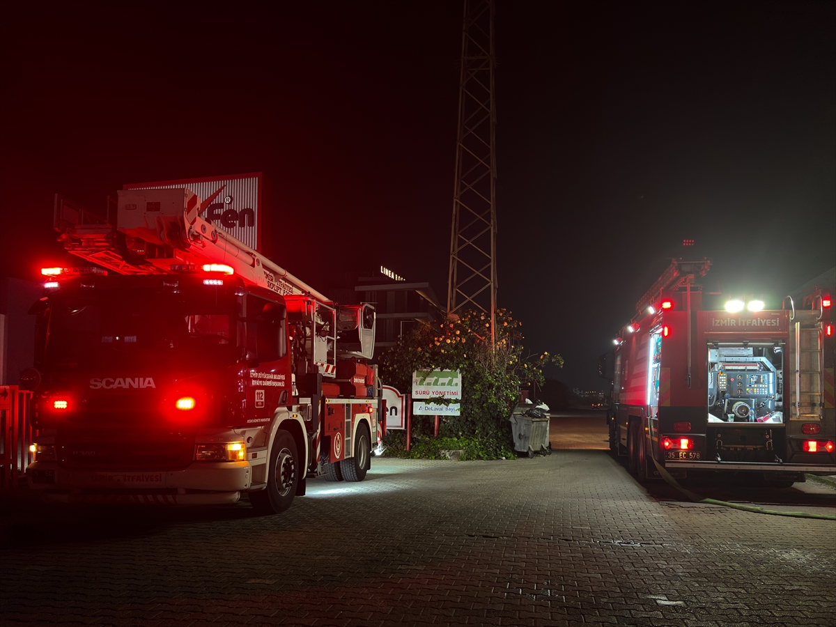 İZMİR (AA) – İzmir'in Kemalpaşa ilçesinde kompozit malzeme üreten bir