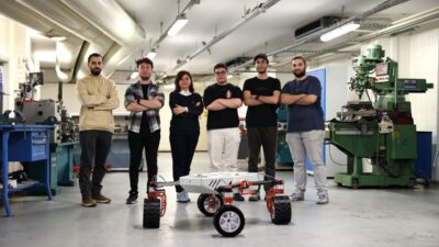 İZMİR (AA) – İzmir Ekonomi Üniversitesi (İEÜ) Mühendislik Fakültesi öğrencileri