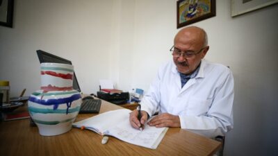 - Mescid-i Nebevi, Sultan Ahmet Camisi, Bursa Yeşil Türbe, Eyüp