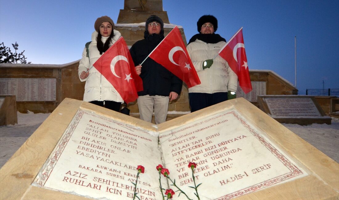- Vali Ziya Polat:
- "Allahuekber Dağları, on binlerce yiğidin bu