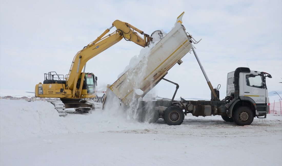 KARS (AA) – Kars'ın Sarıkamış ilçesinde, Sarıkamış Harekatı anma etkinlikleri