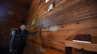 - Taşköprü ilçesine bağlı Paşaköy'de 1899 yılında ibadete açılan çivisiz