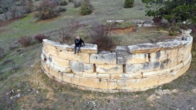 - Daday ilçesinde bulunan ve MÖ 1. yüzyılda inşa edildiği