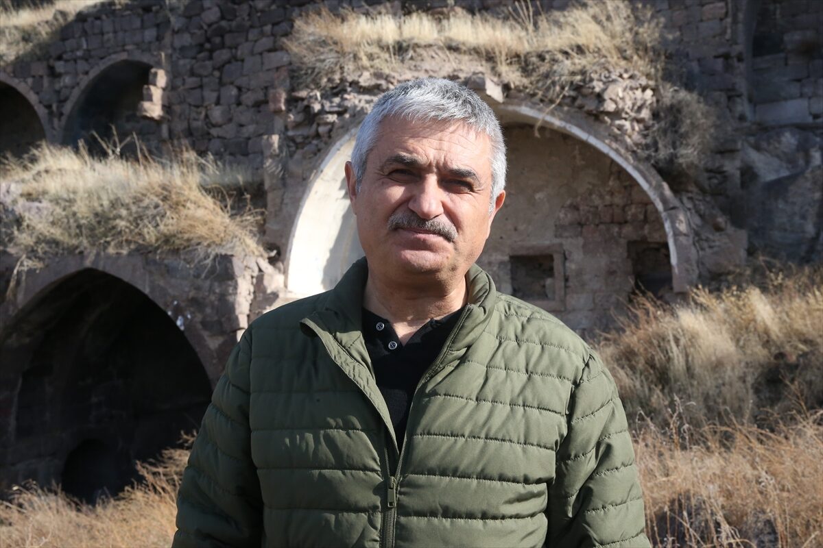 - ÇEKÜL Kayseri Temsilcisi Prof. Dr. Osman Özsoy:
- "Kayseri'nin tarihini