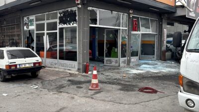 KAYSERİ (AA) – Kayseri'de bir oto tamirhanesinde otomobilin LPG tankının