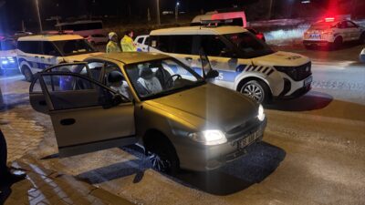 KAYSERİ (AA) – Kayseri'de uygulama yapan polis memuruna çarptıktan sonra