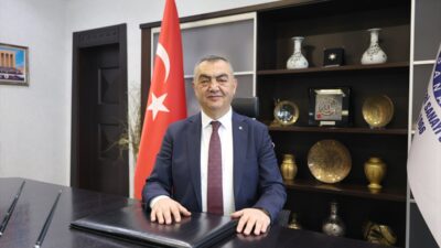 - Kayseri Sanayi Odası Yönetim Kurulu Başkanı Mehmet Büyüksimitci:
- "Bölge,