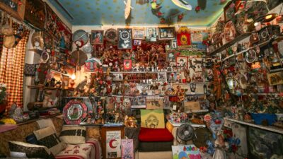 - Diyarbakır'da yaşayan karayollarından emekli 92 yaşındaki Kazım Ertaş, görev