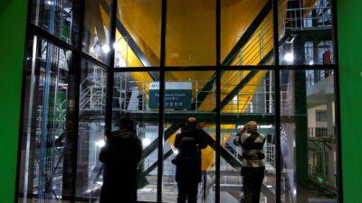 BİŞKEK (AA) – Kırgızistan’ın başkenti Bişkek’te, evsel atıkların geri dönüşümüyle