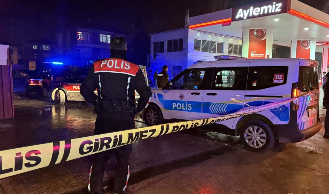 KIRIKKALE (AA) – Kırıkkale'de iki grup arasında çıkan silahlı ve