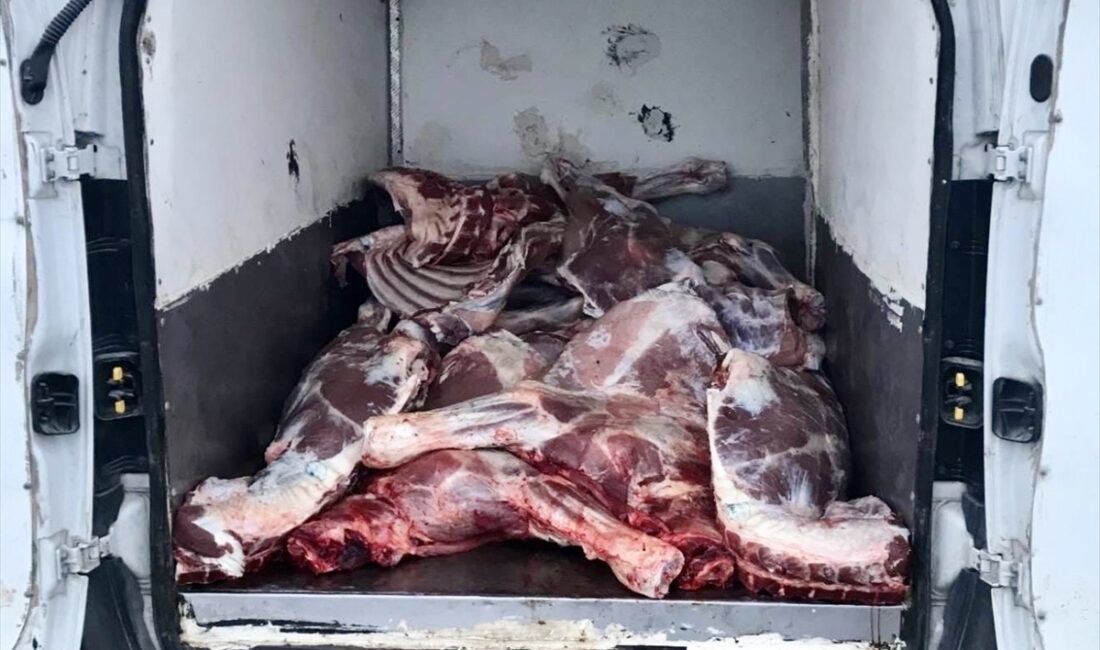 KIRŞEHİR (AA) – Kırşehir'de üç araçta yapılan aramada 6,1 ton