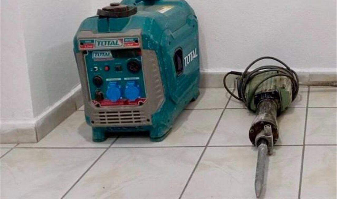 KIRŞEHİR (AA) – Kırşehir'de kırsal alanda izinsiz kazı yapan şüpheli