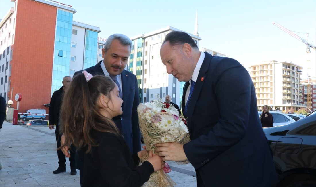 - "Rum lideri çok iyi bilmesi gerekir ki Kıbrıs Türk