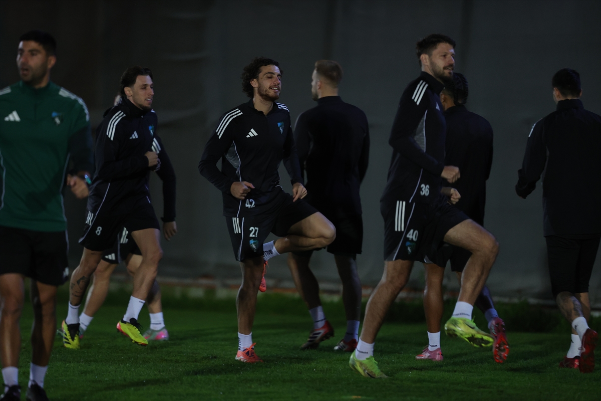 KOCAELİ (AA) – Trendyol Süper Lig’in 16. haftasında Mısırlı.com.tr Fatih