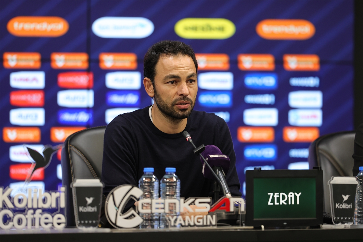 - Kocaelispor Teknik Direktörü Selçuk İnan:
"Girdiğimiz pozisyonları neticelendiremediğimiz için bugün