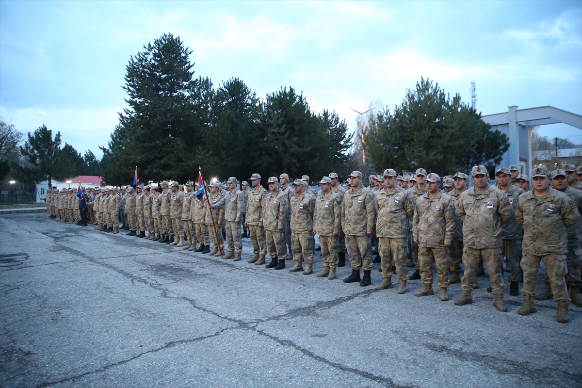 - Üsteğmen Kablan'ın naaşı düzenlenen törenle memleketine uğurlandı