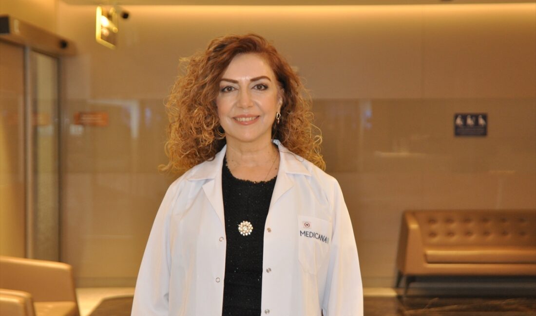 - Medicana Çeşme Tıp Merkezi Kardiyoloji Uzmanı Dr. Pelin Pınar:
-