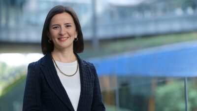 - Garanti BBVA Genel Müdür Yardımcısı Ceren Acer Kezik:
- "Bu