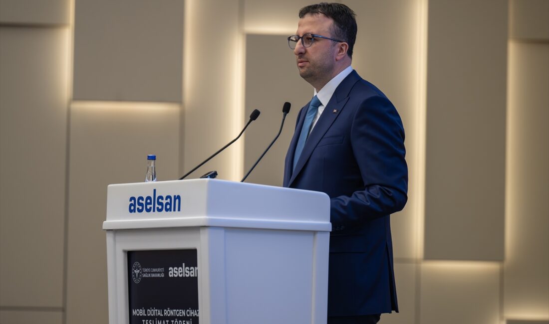 - ASELSAN Genel Müdürü Ahmet Akyol:
- "Milletimize şifa dağıtan hastanelerimizde