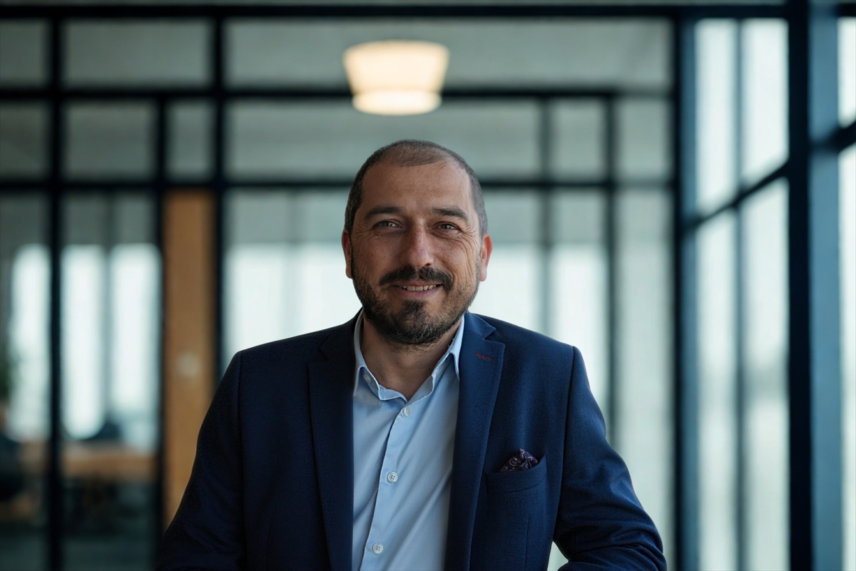 - Morpara Genel Müdürü Hakan Özat:
- "Amacımız, kullanıcılarımız para transferi