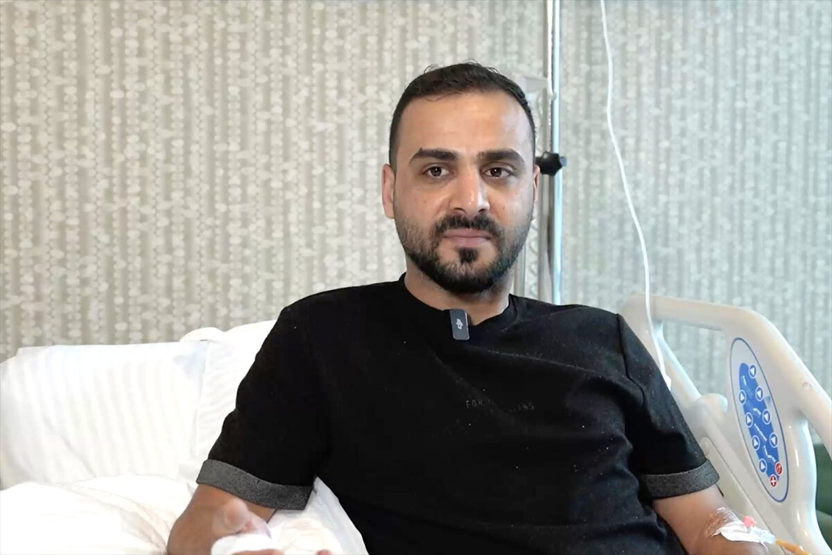 İSTANBUL (AA) – Motosiklet kazasında serçe parmağı kopan 25 yaşındaki