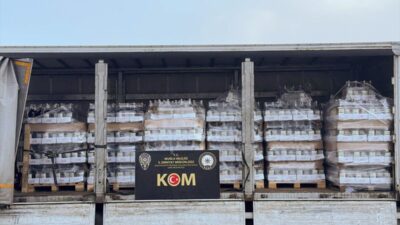 MUĞLA (AA) – Muğla'da düzenlenen operasyonda 4 bin 737 litre