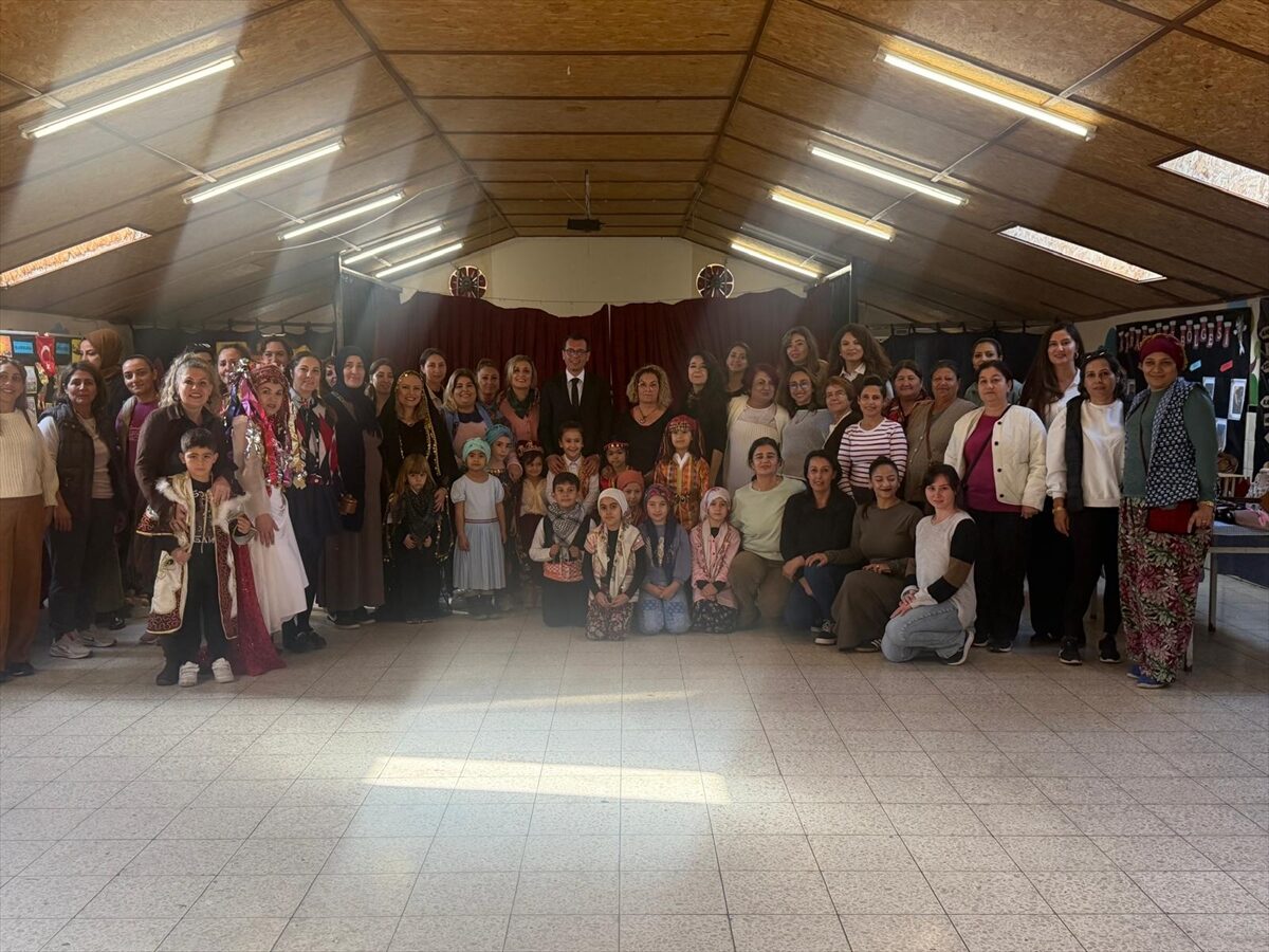 MUĞLA (AA) – Muğla'nın Datça ilçesinde, "Yerli Malı Haftası" kapsamında