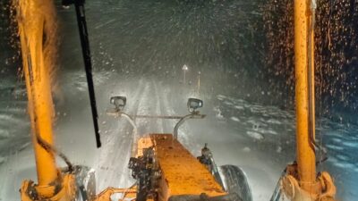 MUŞ (AA) – Muş'ta etkili olan kar yağışı nedeniyle Hasköy-Mutki