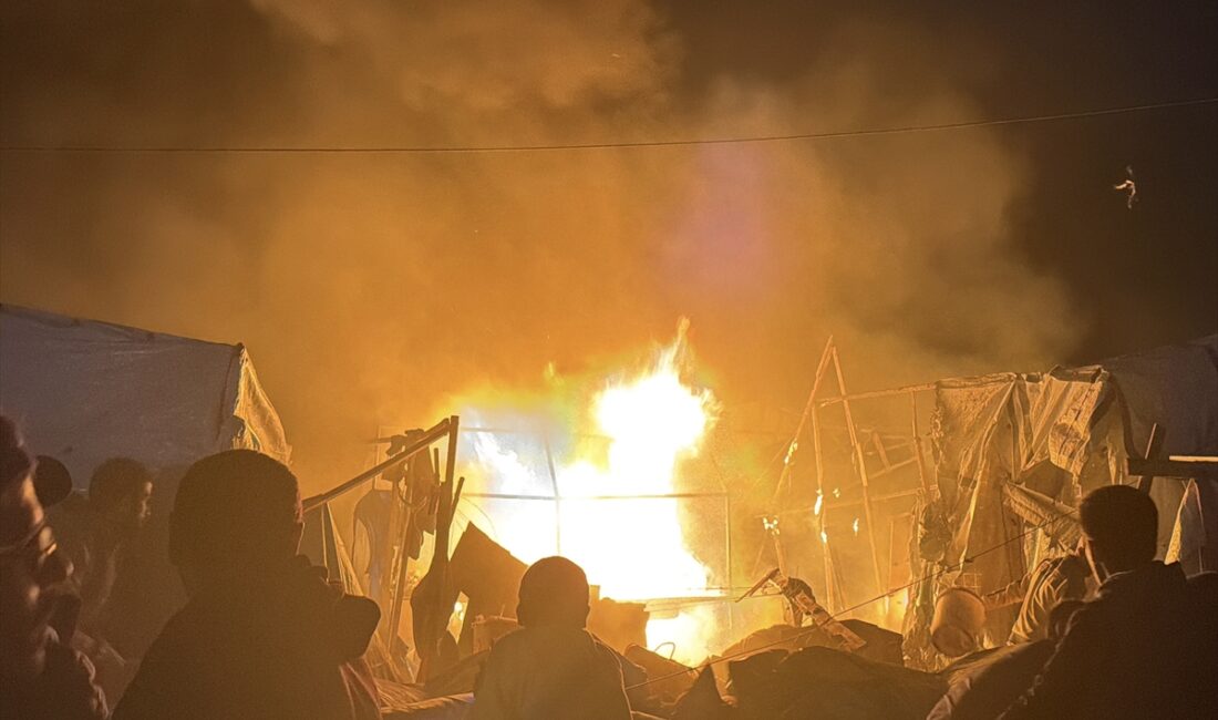 GAZZE (AA) – İsrail ordusu Gazze Şeridi'nde ateşkesi ihlal ederek